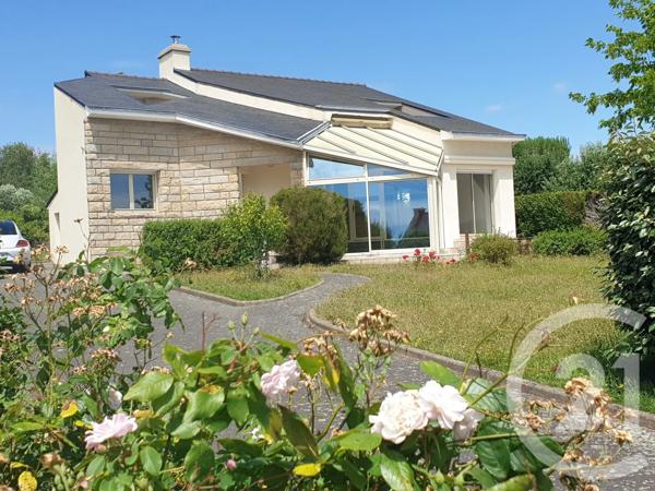 Maison à vendre  7 pièces - 185 m 2   SURZUR  - 56