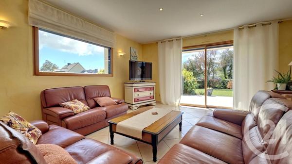 Maison à vendre  7 pièces - 185 m 2   SURZUR  - 56