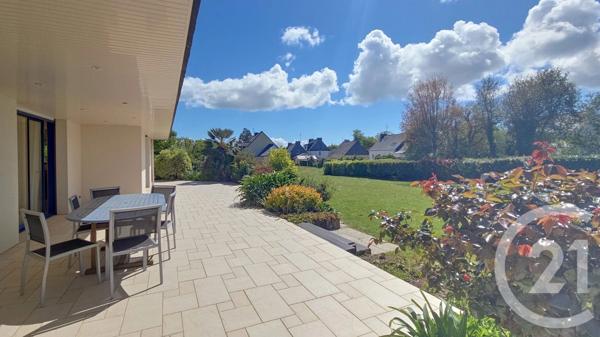 Maison à vendre  7 pièces - 185 m 2   SURZUR  - 56