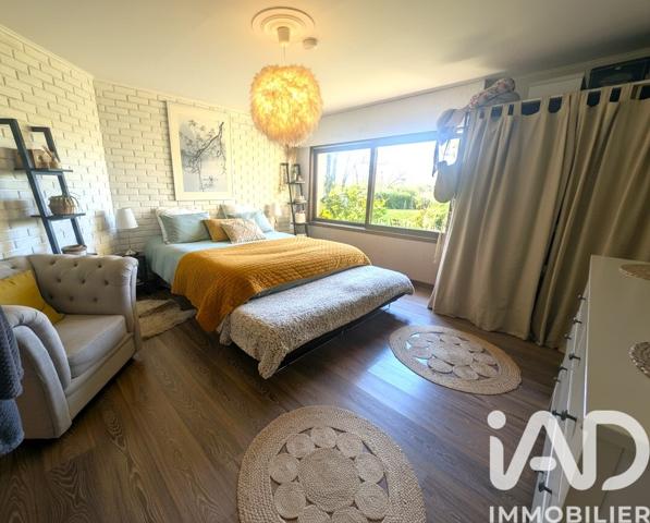 Maison à vendre 6 pièces 155 m² Auneau-Bleury-Saint-Symphorien