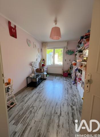 Maison à vendre 6 pièces 155 m² Auneau-Bleury-Saint-Symphorien