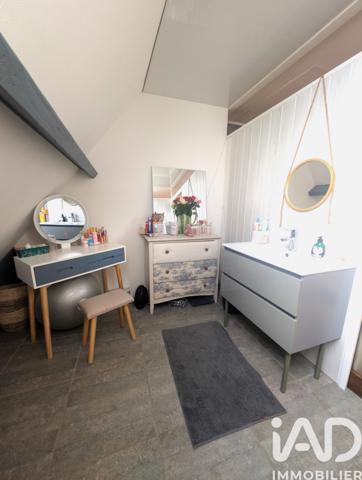 Maison à vendre 6 pièces 155 m² Auneau-Bleury-Saint-Symphorien