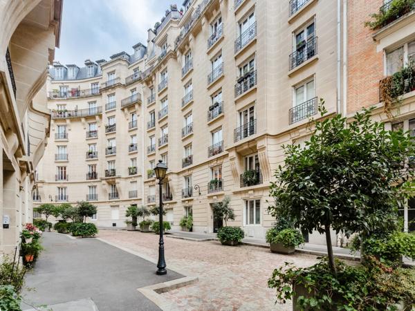 Appartement Paris 18 e - VILLA MONTCALM / DAMREMONT