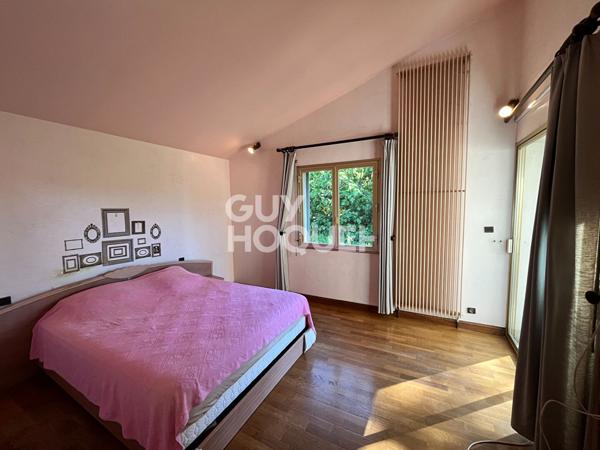 Maison spacieuse à vendre à Langlade avec piscine et double garage