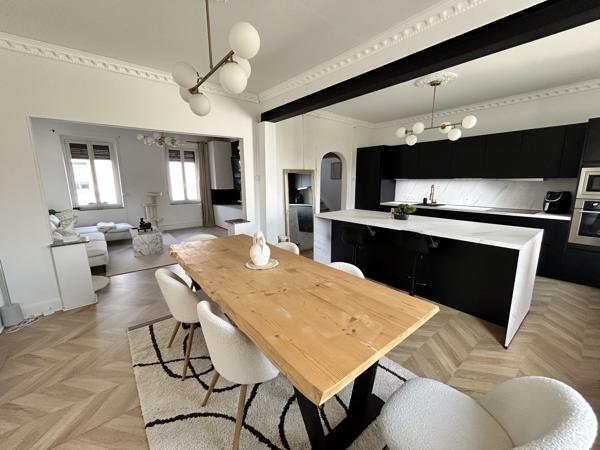 TRES BELLE MAISON de 120 m2 A FLORANGE