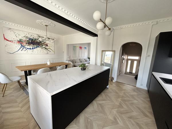 TRES BELLE MAISON de 120 m2 A FLORANGE