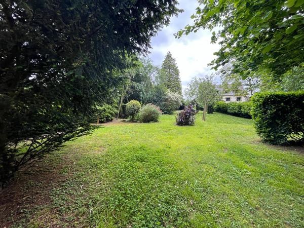 A VENDRE MAISON QUEVERT PROCHE DINAN 4 CHAMBRES TERRAIN DE 1200M²