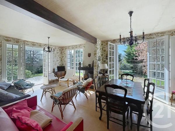 Maison à vendre  6 pièces - 145 m 2   ST GILDAS DE RHUYS  - 56