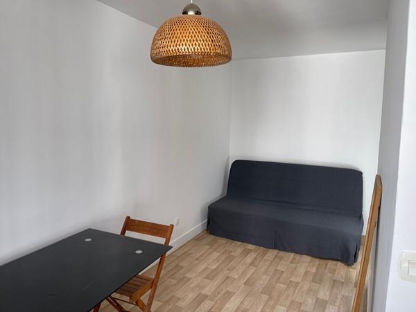 Appartement Paris 1 pièce(s) 23 m2