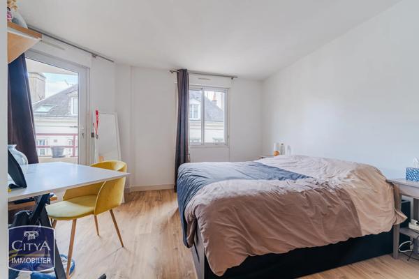Appartement à vendre 2 pièces 57.09m² Tours (37000)