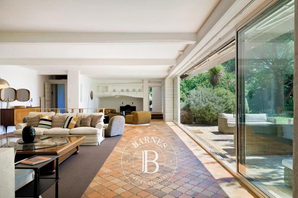 Saint-Martin-de-Seignanx, Maison 6 Chambres -  703 m² à vendre
