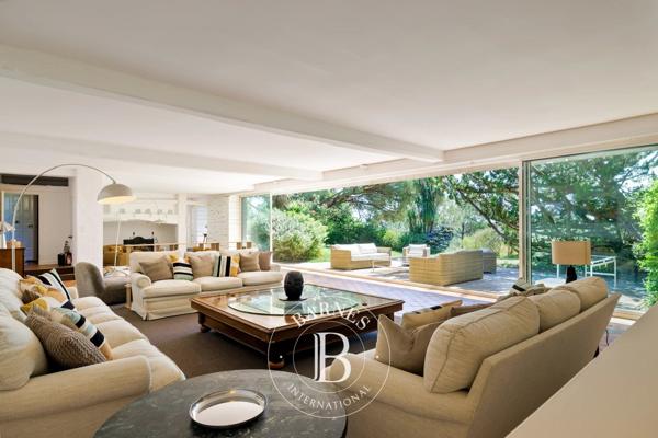 Saint-Martin-de-Seignanx, Maison 6 Chambres -  703 m² à vendre