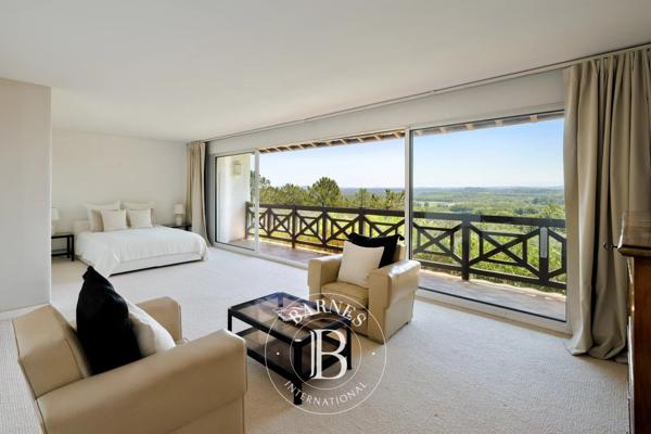 Saint-Martin-de-Seignanx, Maison 6 Chambres -  703 m² à vendre