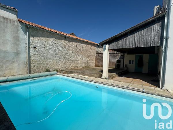 Maison à vendre 7 pièces 145 m² Vérines