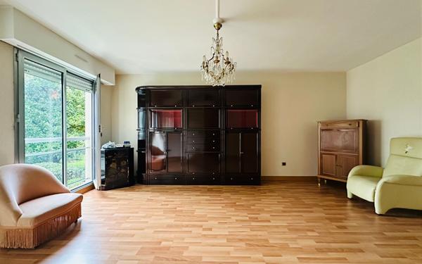 Appartement à vendre    1 pièce • 36,20 m2 Montrouge