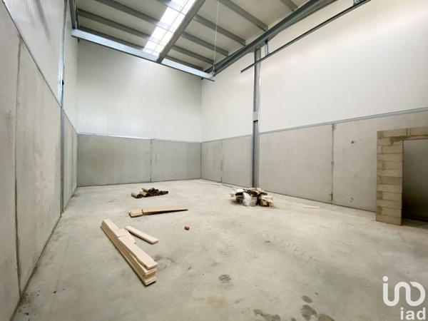 Local d’activité à vendre 121 m² Brie-Comte-Robert