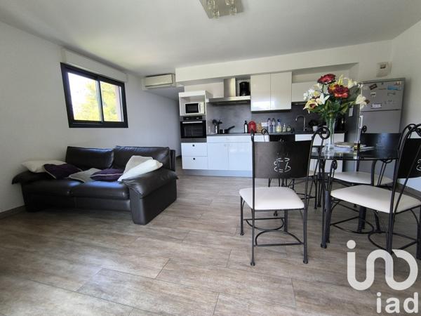 Appartement 3 pièces de 60 m² à Saint-Raphaël (83530)