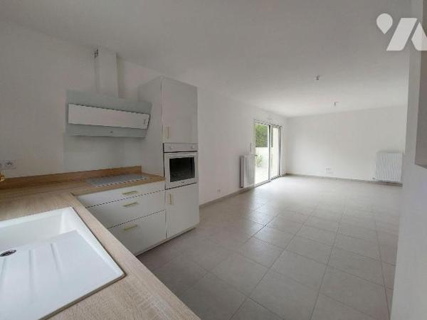 A VENDRE - RENNES (35)   Dans le quartier Francisco Ferrer,  Maison neuve 2024 de 108 m²  + gar...