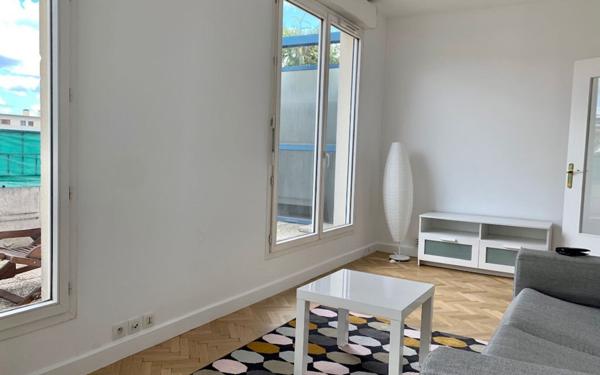 Appartement à vendre    1 pièce •  Nogent-sur-Marne