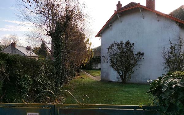 Maison à vendre    5 pièces • 149 m2 Chambon-sur-Voueize