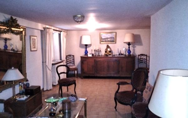 Maison à vendre    5 pièces • 149 m2 Chambon-sur-Voueize