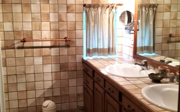 Maison à vendre    5 pièces • 149 m2 Chambon-sur-Voueize