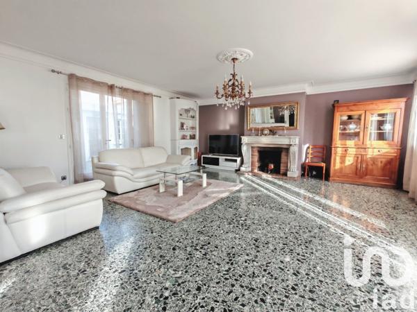 Maison à vendre 10 pièces 198 m² Gagny