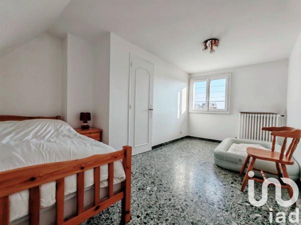 Maison à vendre 10 pièces 198 m² Gagny