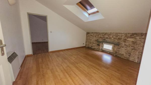 Maison en pierre 228 m² avec piscine