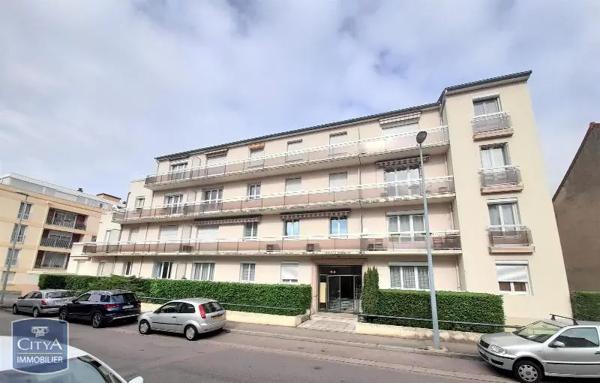 Appartement à louer 3 pièces 65.61m²