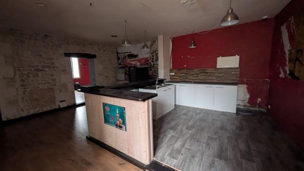 Local commercial à vendre Rochefort - 17300 / Réf: 3336