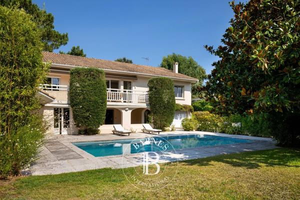 Anglet, Maison 5 Chambres -  240 m² à vendre