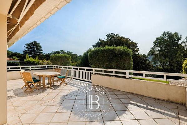 Anglet, Maison 5 Chambres -  240 m² à vendre