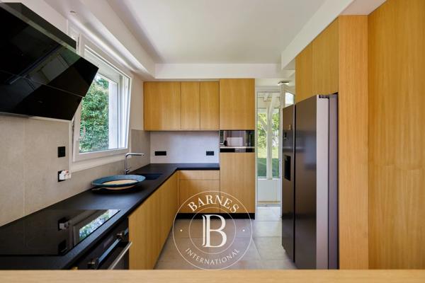 Anglet, Maison 5 Chambres -  240 m² à vendre