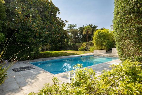 Anglet, Maison 5 Chambres -  240 m² à vendre