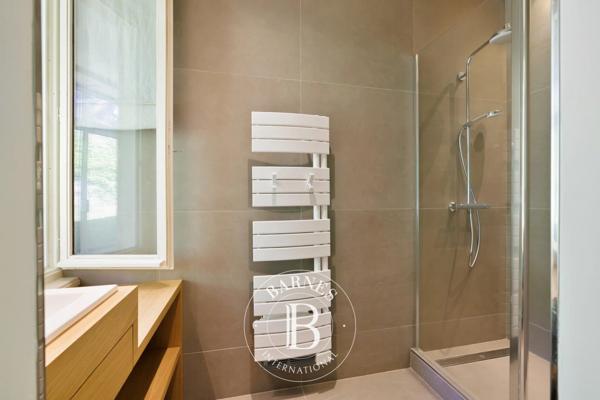 Anglet, Maison 5 Chambres -  240 m² à vendre