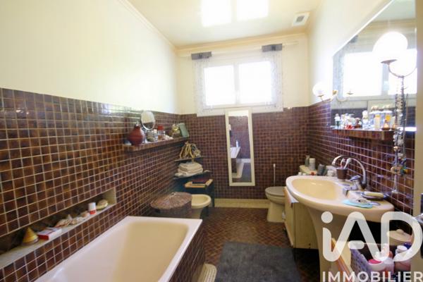 Maison à vendre 5 pièces 155 m² Assat