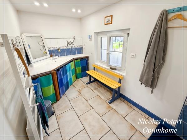 Maison d’histoire et de projets, longère rénovée, dépendances et jardin au calme – À 8 min d’Estrées-Saint-Denis