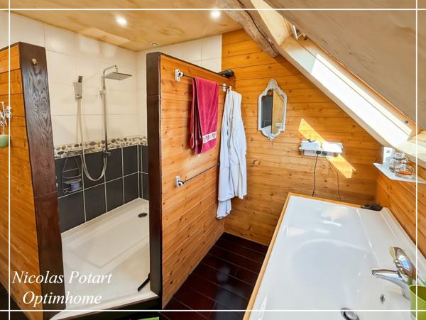 Maison d’histoire et de projets, longère rénovée, dépendances et jardin au calme – À 8 min d’Estrées-Saint-Denis