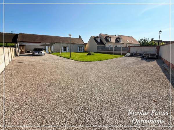 Maison d’histoire et de projets, longère rénovée, dépendances et jardin au calme – À 8 min d’Estrées-Saint-Denis