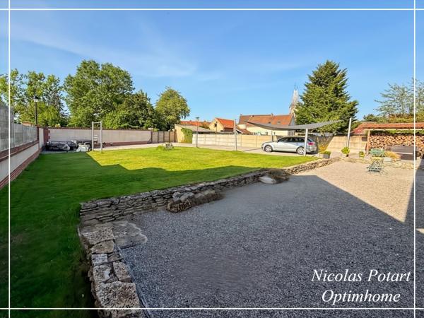 Maison d’histoire et de projets, longère rénovée, dépendances et jardin au calme – À 8 min d’Estrées-Saint-Denis