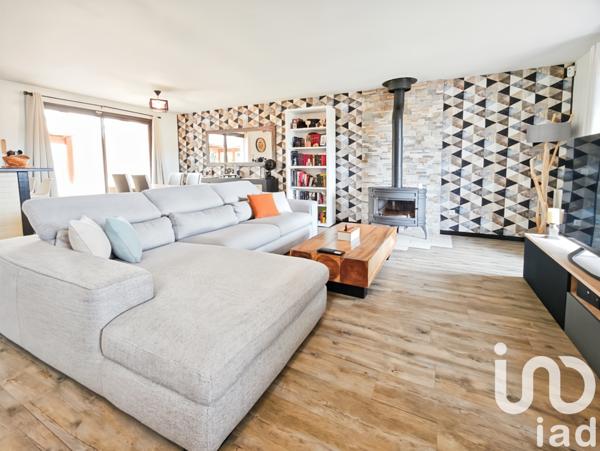 Maison à vendre 6 pièces 120 m² Crécy-la-Chapelle