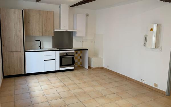 Appartement à louer    3 pièces •  Alès