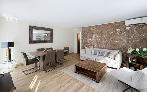 Appartement à vendre    4 pièces • 89,43 m2 Saint-Raphaël
