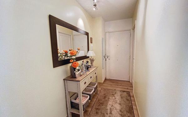 Appartement à vendre    4 pièces • 89,43 m2 Saint-Raphaël