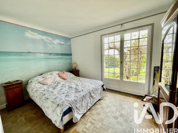 Maison à vendre 8 pièces 180 m² Vaux-le-Pénil