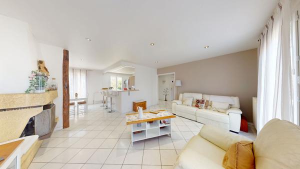 Maison Pontault Combault 5 pièce(s) 112 m2