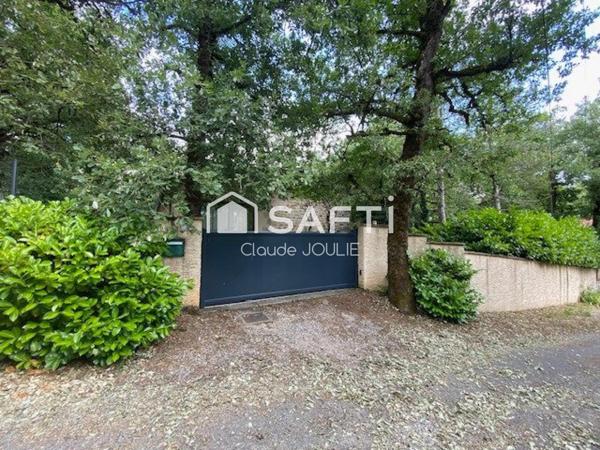 TOULONJAC - Maison 131 m² de plain pieds - 4 chambres