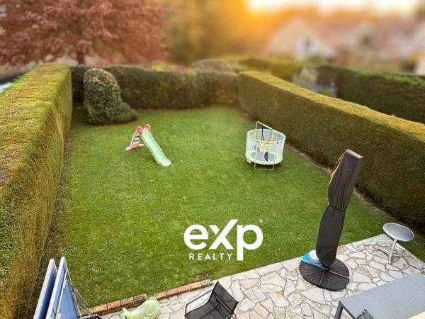 Maison familiale 5 pièces 130 m² hab (138 m² utiles) MAGNY-LE-HONGRE