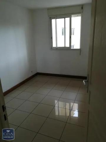 Appartement à louer 3 pièces 53.02m² Saint-Denis (97400)